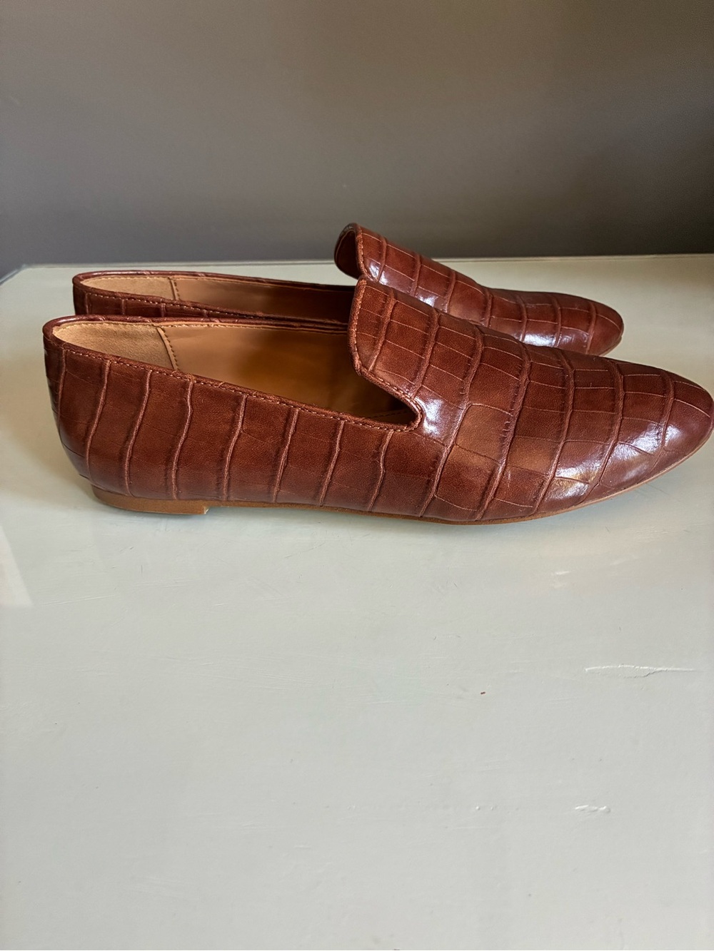 J Crew Classic Mock Croc Brown Loafers Size 6